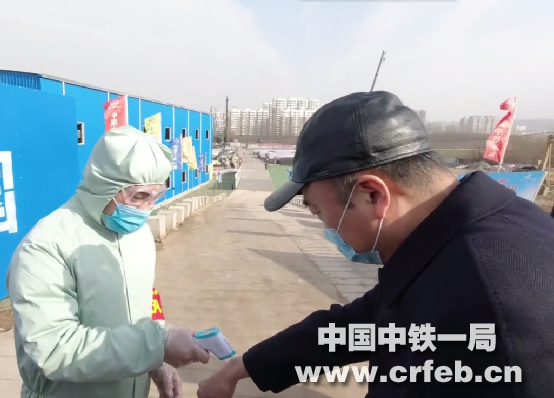 陕西省省长刘国中到中铁一局宝鸡陈仓渭河大桥项目调研检查