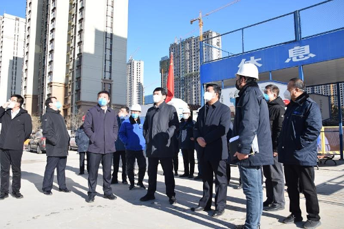 朱广侠到新都市区都市庭苑项目和租赁站就疫情防控和科学复工调研指导