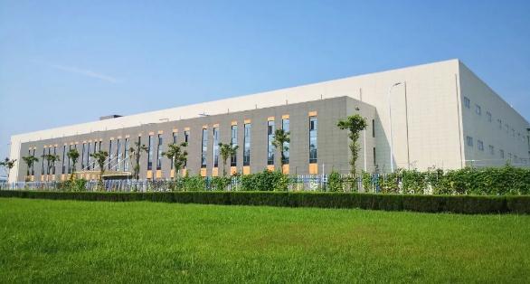 战疫情闯难关，新兴建设武汉烽火锐拓工程圆满竣工