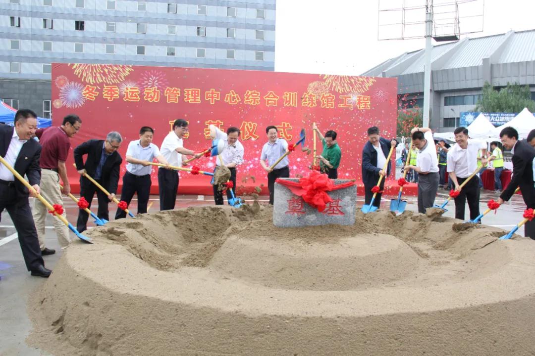 叕上央视！中建二局的“冰”，火到《新闻联播》
