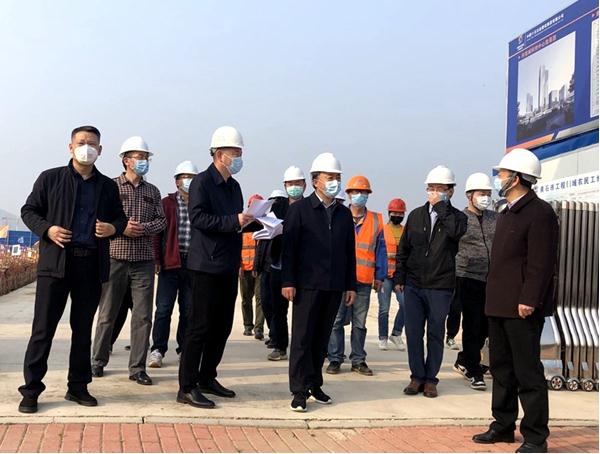 黄石市副市长何运平到十五冶一公司黄石科创中心项目调研疫情防控和复工复产工作