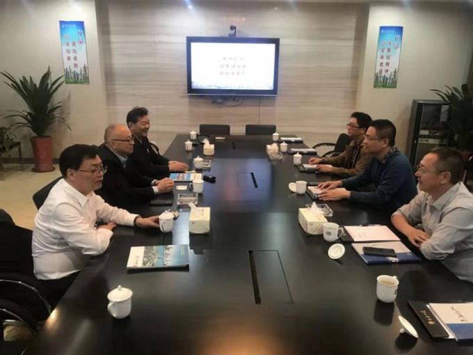 市政集团党委书记莫远飞到南通四建集团考察交流