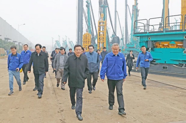 湖南省副省长陈飞调研山河智能