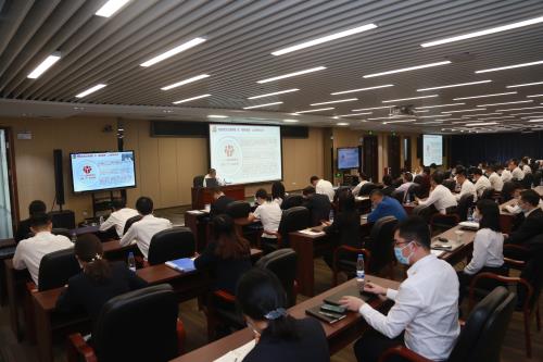 中交广航局公司党委召开第11次中心组学习（扩大）会