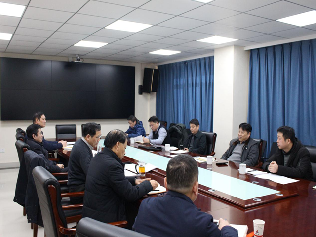 股份公司总经理许克顺赴安徽一建调研