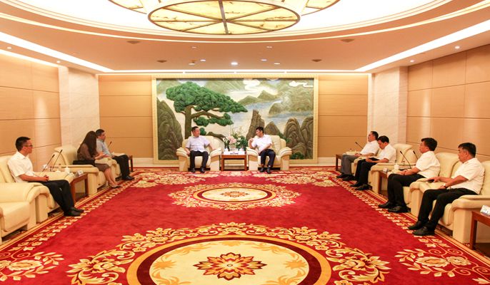喻世功董事长会见南京浦口康居建设集团董事长刘辉