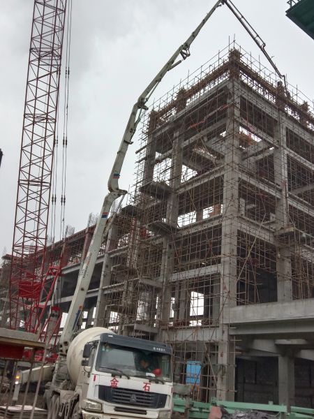 湖北新冶钢220㎡烧结项目烧结室结构顺利封顶