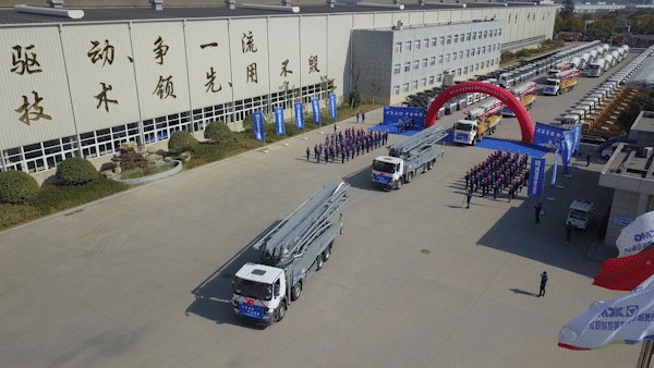徐工为什么要出中国红尊贵限量版成套道路机械？！