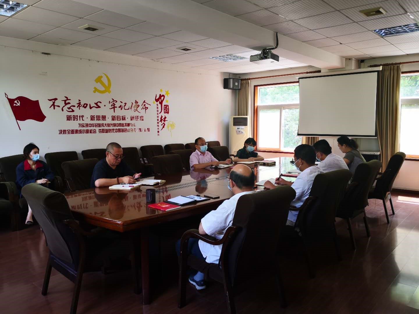 武汉重工公司召开党委会部署党建重点任务