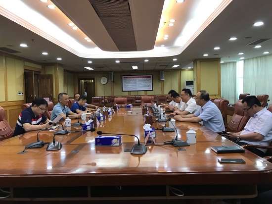 章立峰拜访江门市新会区区委书记文彦