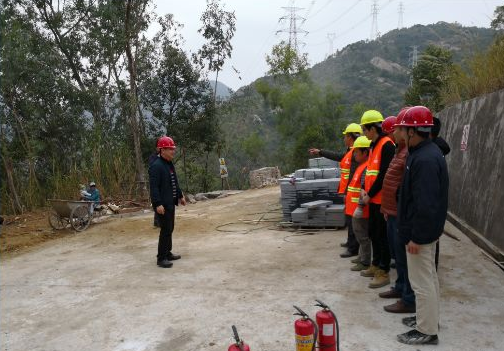 深建集团新春之际“一马当先”一葵 涌中心区-沙鱼涌绿道提升完善工程