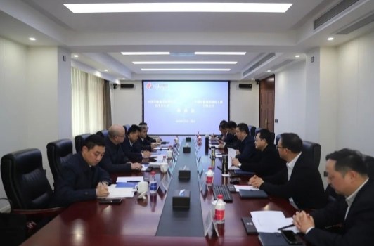 张喜会见华能重庆分公司党委书记、执行董事安锦民一行