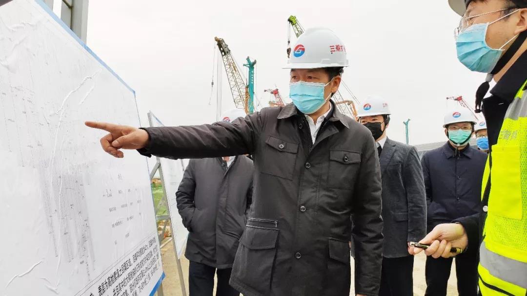 贵州省委常委，省政府党组副书记、常务副省长李再勇调研贵阳机场T3航站楼项目