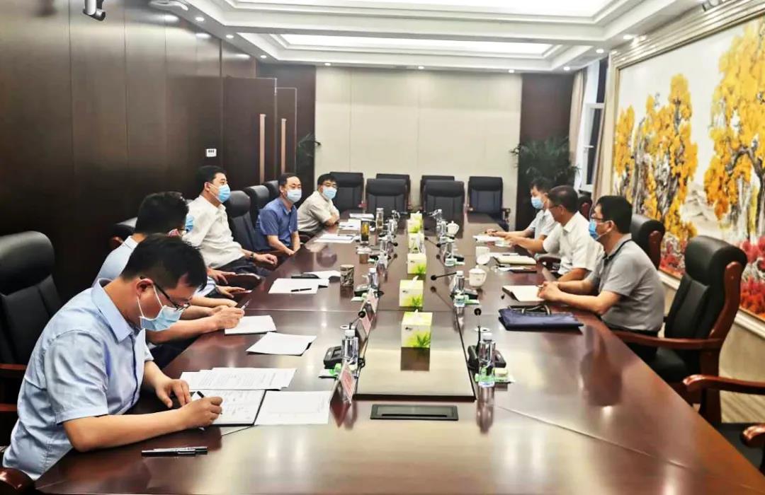 新兴集团党委副书记吴越调研新兴建设疫情防控工作