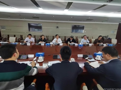 黄埔、杨良与新提任子企业总会计师进行任前集体谈话