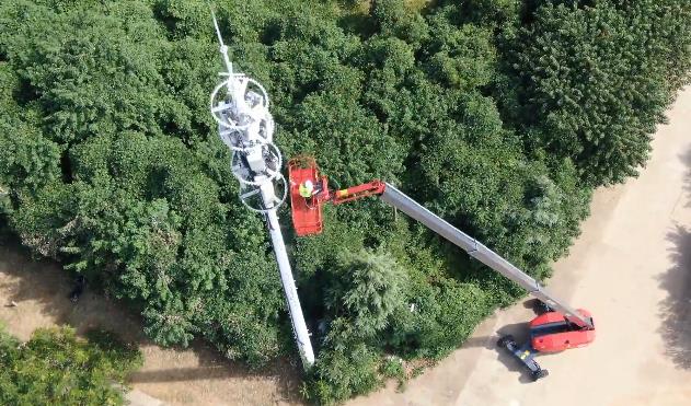 当星邦红遇上铁塔白 | 5G建设的高空之美