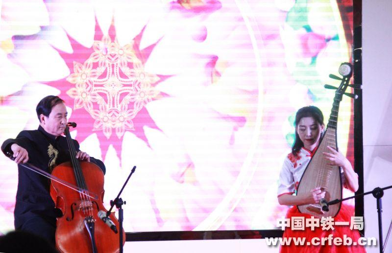 宝鸡市总工会“中国梦·劳动美·工会情”慰问演出走进中铁一局五公司