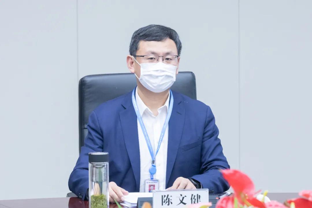 【抢鲜看】中建三局党委理论学习中心组开展学习研讨
