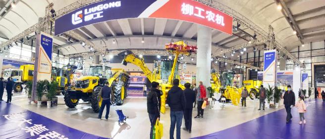 新事业 | 柳工农机携新品参展第五届中国东盟糖业博览会
