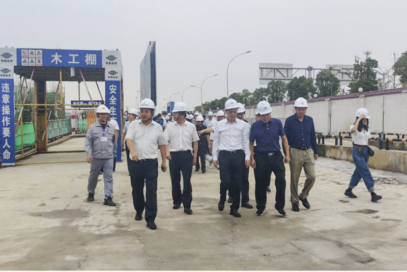 荆门市委市政府领导到公司荆门科技创新工程项目调研指导工作