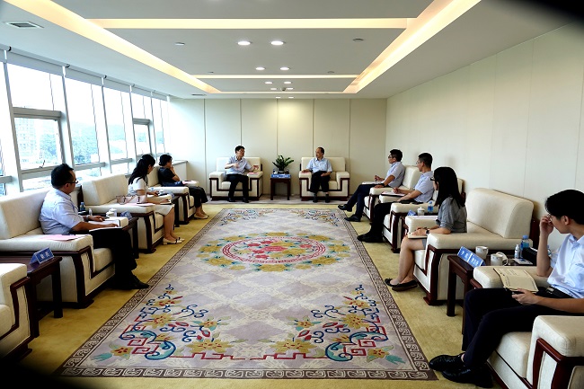 金宁运会见中国进出口银行广西分行行长王国杰