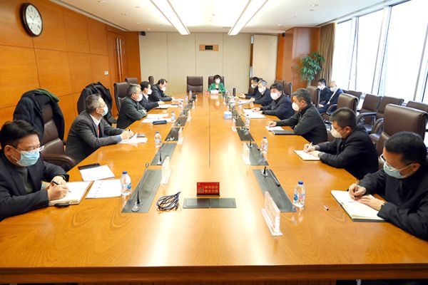 国文清主持召开集团公司防疫生产物资保障专题会