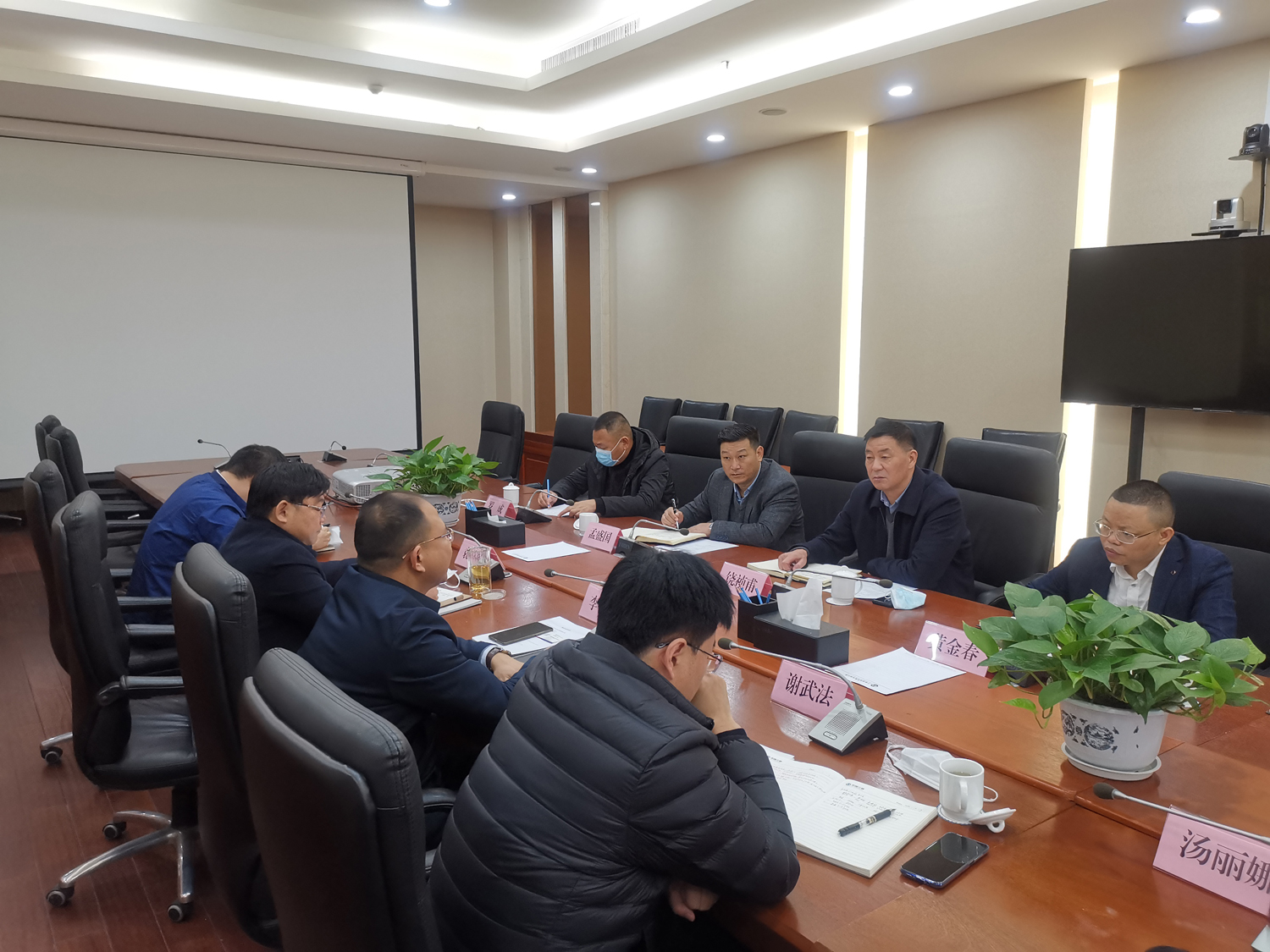饶祯甫拜会三峡基地发展有限公司董事长李磊