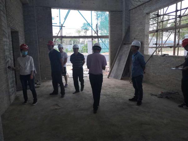 增城区水务局，增城区质监站对广州市增城区中新镇坑背电排站重建工程进行检查