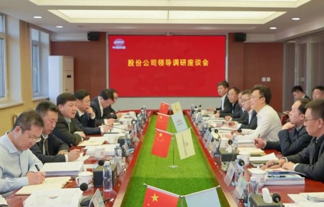 王立新会见大连市委副书记、市长陈绍旺并到一公司调研，罗生宏陪同