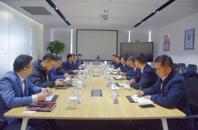 易文权率队拜访招商局地产（杭州）及钱投集团主要领导