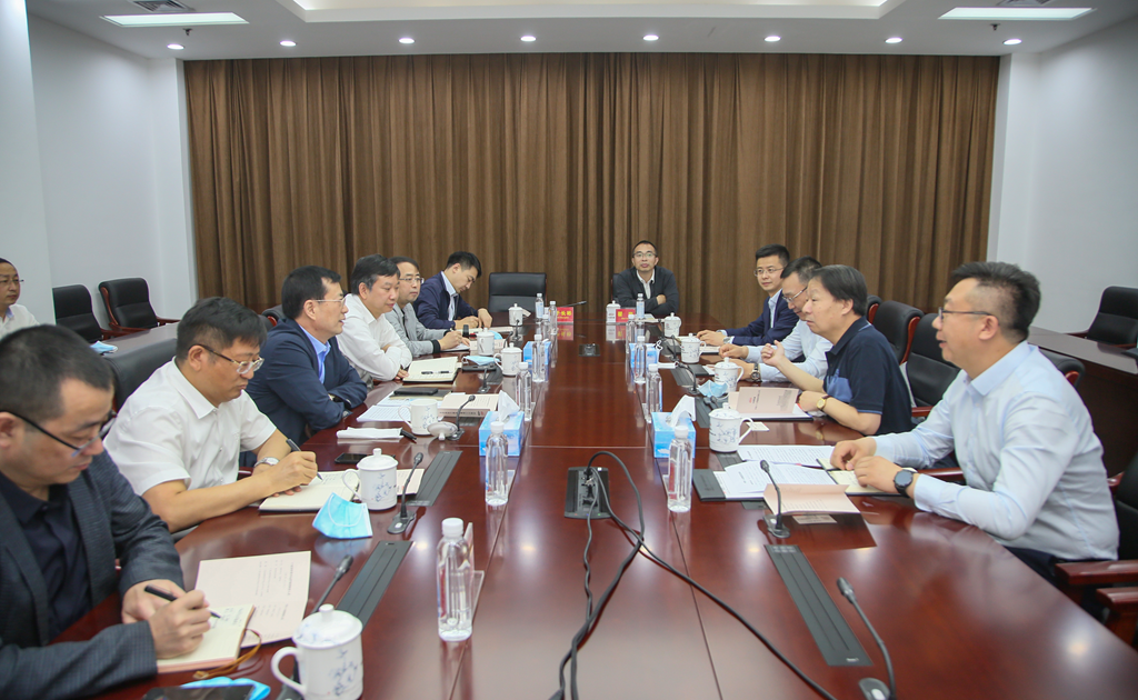 王兴周会见宁夏国有资本运营集团党委书记、董事长刘日巨