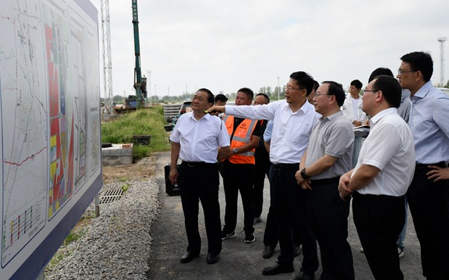 安徽省交通运输厅厅长聂爱国到安徽（阜阳）铁路国际物流港调研