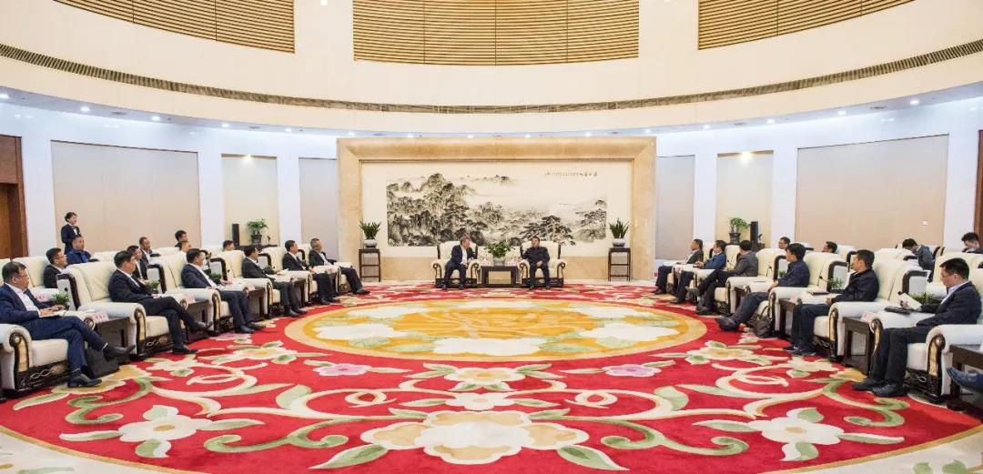 郑学选与合肥市委书记虞爱华、市长凌云会谈，调研合肥聚变堆项目