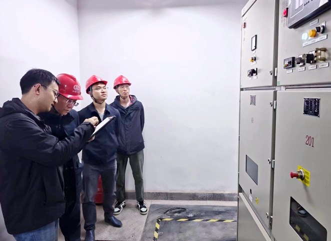 北京市轨道公司第二分公司副总经理一行莅临北京昌平线南延工程项目检查指导工作
