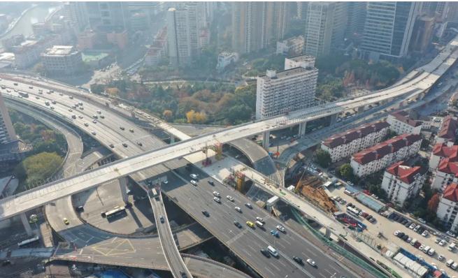 头条 | 北横通道天目路高架全线结构贯通，预计明年建成通车
