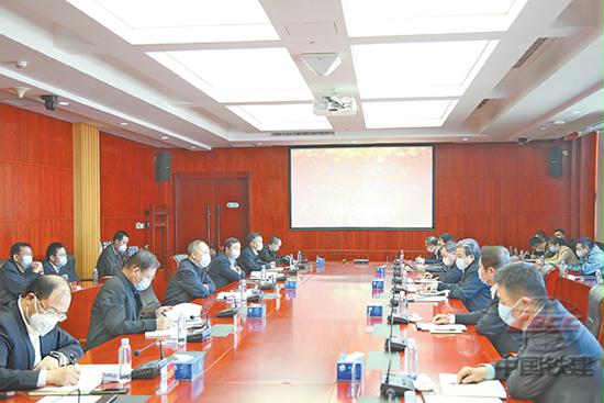 中国铁建与中核集团签署战略合作框架协议
