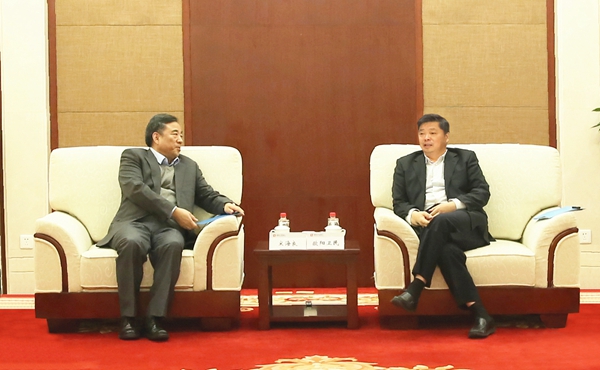 宋海良会见国开行行长欧阳卫民