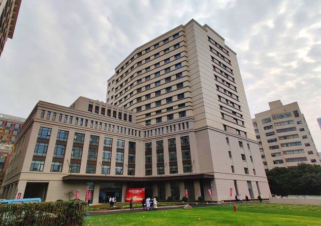 助力上海打造医疗金名片 首个落户上海的国家转化医学大楼启用