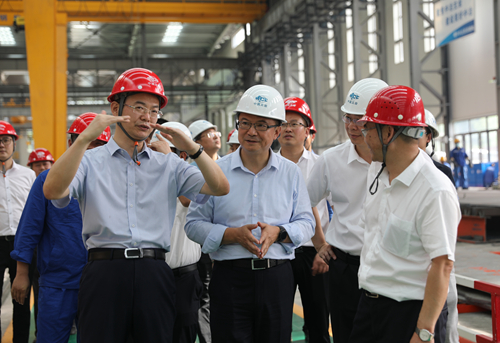 简阳市委书记詹庆一行到中国五冶（成都）建筑科技产业园调研