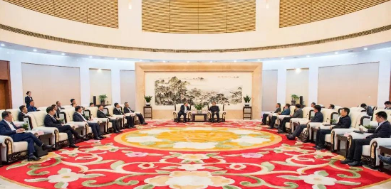 郑学选与合肥市委书记虞爱华、市长凌云会谈并调研合肥重点项目