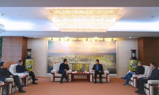 柯胜金张喜拜会华能重庆分公司党委书记、执行董事安锦民