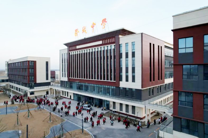 陕建十五建渭南分公司承建的澄城县古徵中学项目正式投入使用