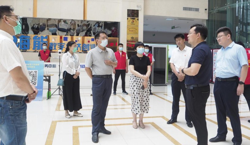 山东省商务厅专家团队莅临海能电商园指导工作