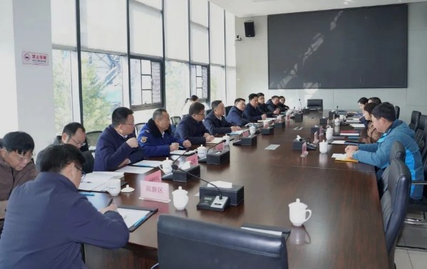 黄滔市长深入星邦智能开展“走找想促”调研​
