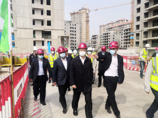 中建二局开展“质量安全集中活动日”暨“安全生产月”活动
