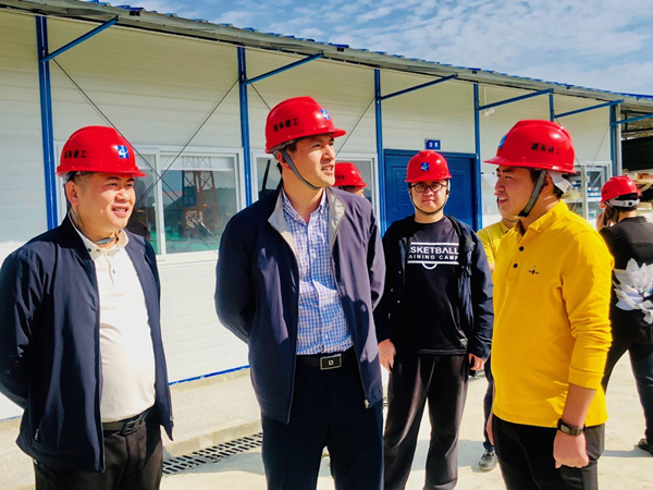 公司副总经理潘益峰一行前往永顺PPP项目、未来城项目指导工作