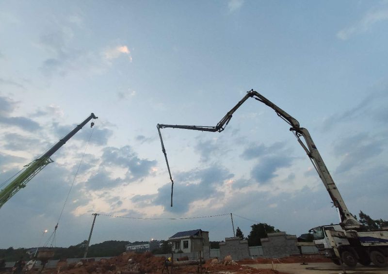 永州市零陵区富家桥镇中心卫生院工程首个节点机械旋挖桩施工任务顺利完成