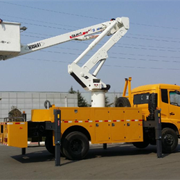 XZJ5111JGKD5 17米绝缘臂高空作业车