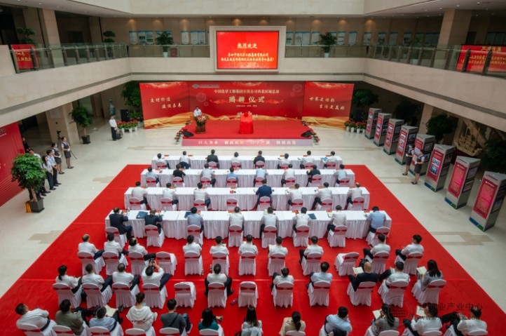 05.jpg