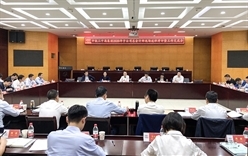 中铁二十局召开子公司总会计师现场述职考评暨工作交底会